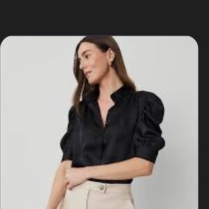 Ann Taylor Shirred Puff Sleeve Top in Houndstooth. Not available in black as pic